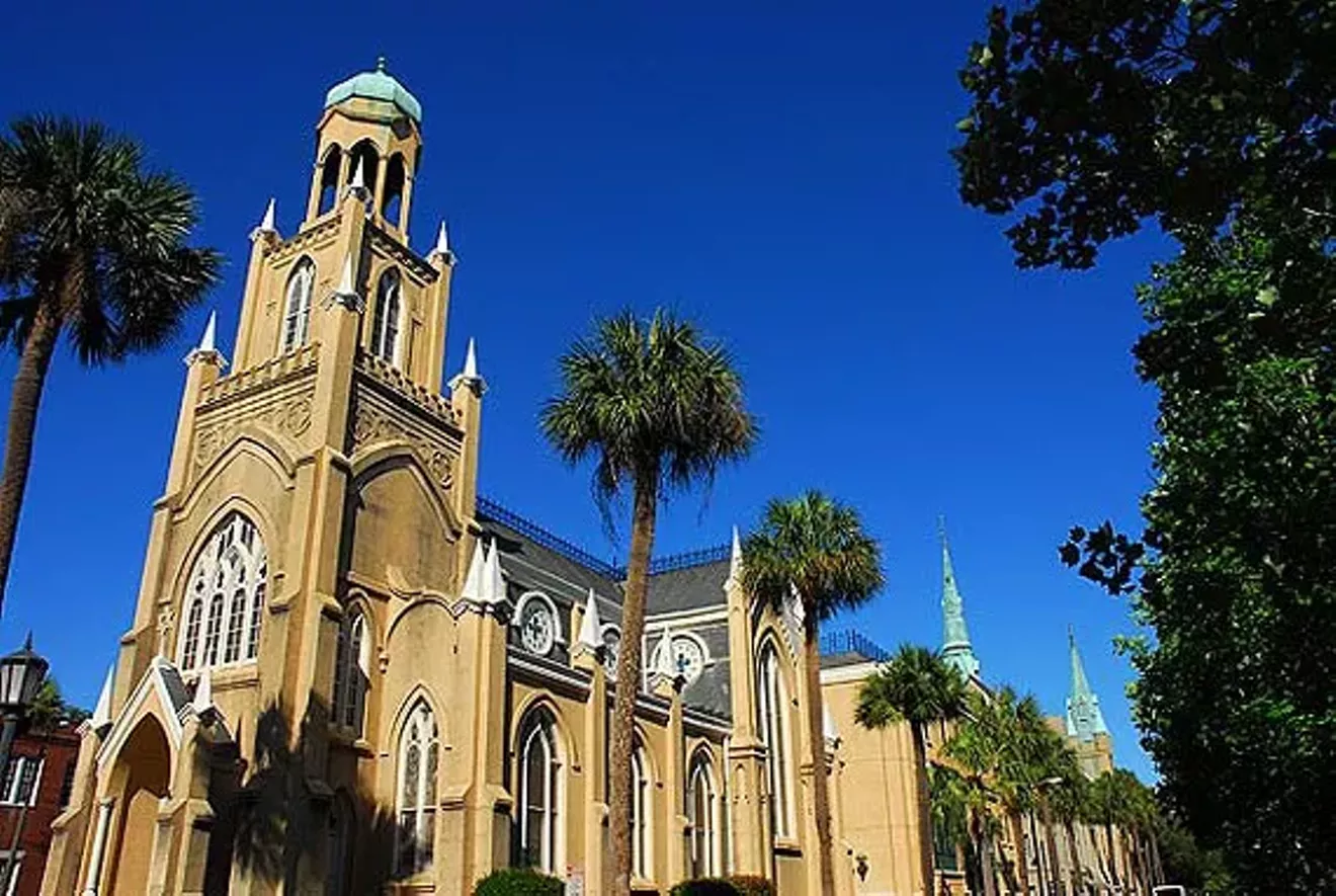 b02a7d2f_temple-mickve-savannah.webp