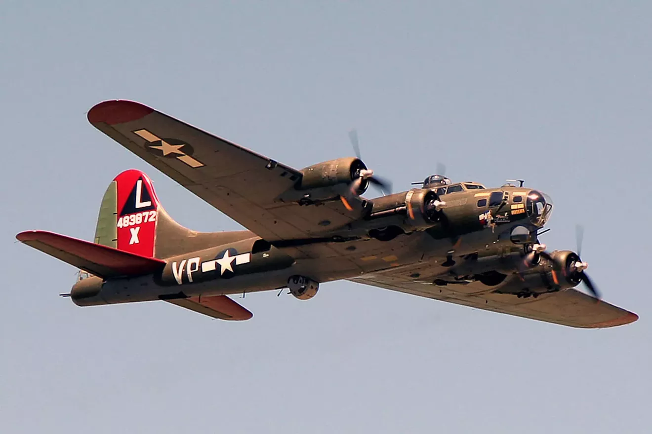 b-17-bomber.webp