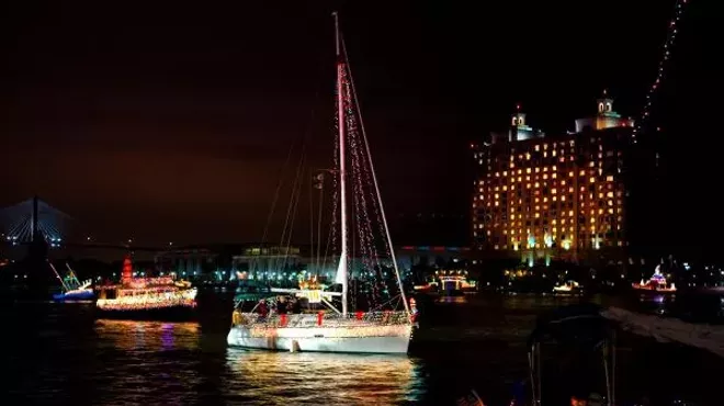 Image: Christmas on the River