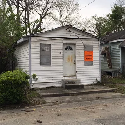 Image: Demolition begins on blighted properties