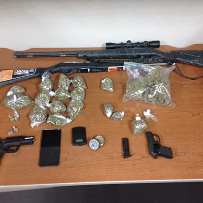 Image: Metro undercover drug unit arrests nine