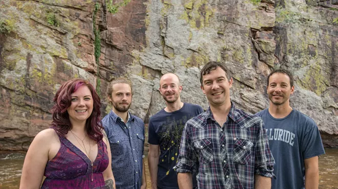 Image: Yonder Mountain String Band w/ Larry Keel Experience