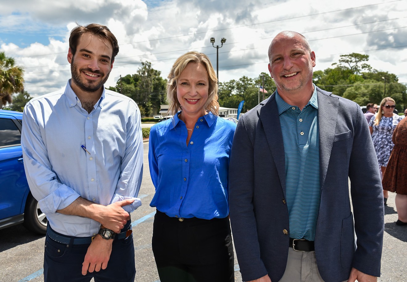 Clearwave Fiber's Hinesville, GA Customer Experience Center Grand Opening Ribbon Cutting