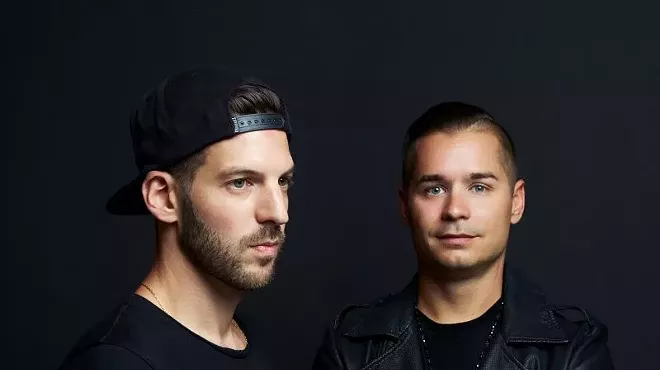 Image: Dirtyphonics @Club Elan
