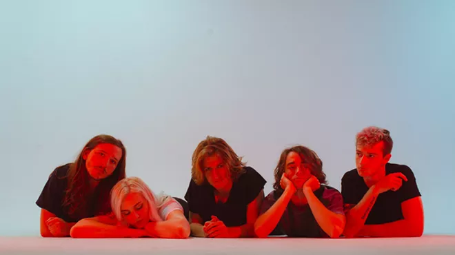 Image: Flipturn with Illiterate Light, Live in Concert