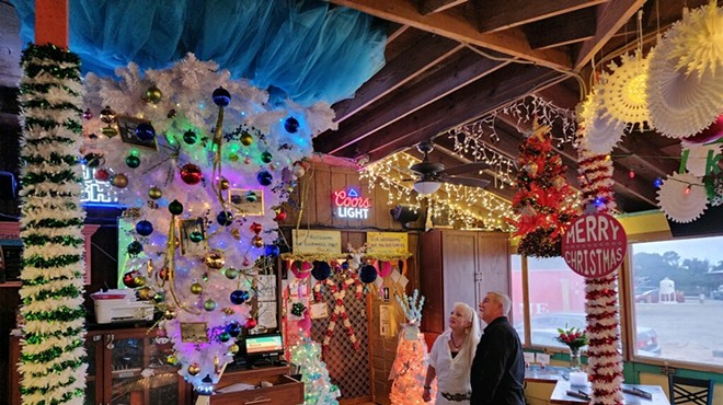 HO HO HOLIDAY: Tybee’s North Beach Bar & Grill celebrates 30th anniversary by giving back this holiday season and beyond