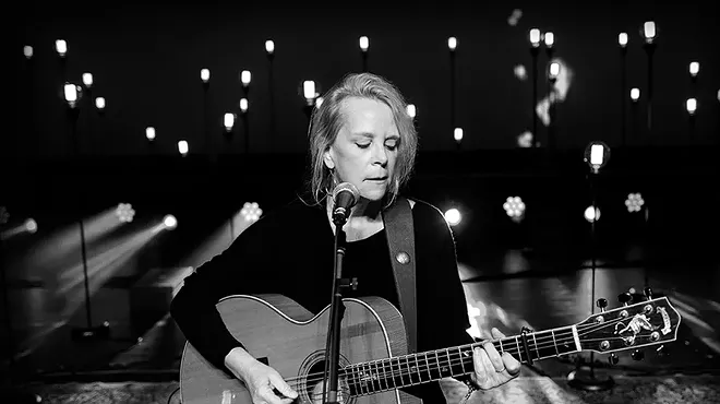 Image: Mary Chapin Carpenter