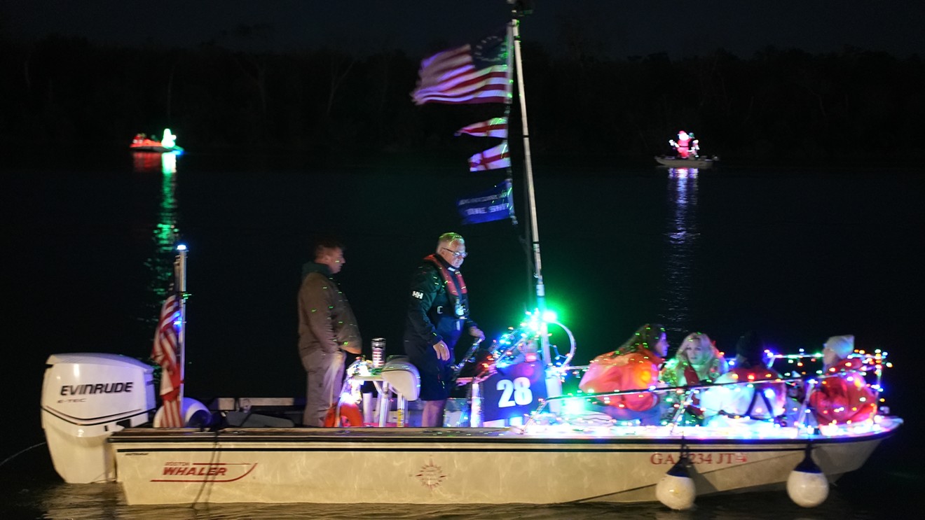 Savannah Boat Parade of Lights Celebrates 22nd Annual Show