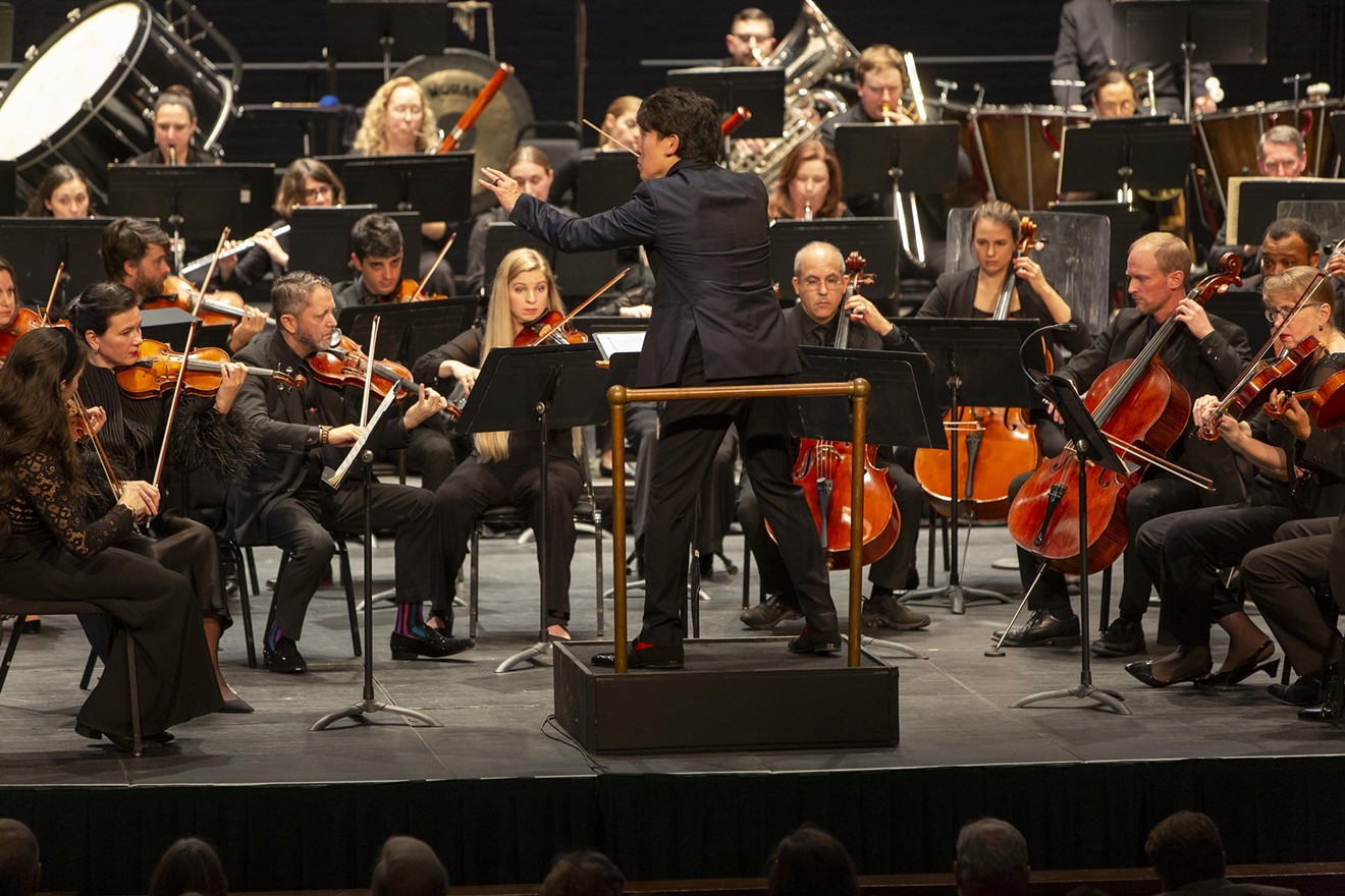 The Savannah Philharmonic conducted by Music & Artistic Director Keitaro Harada