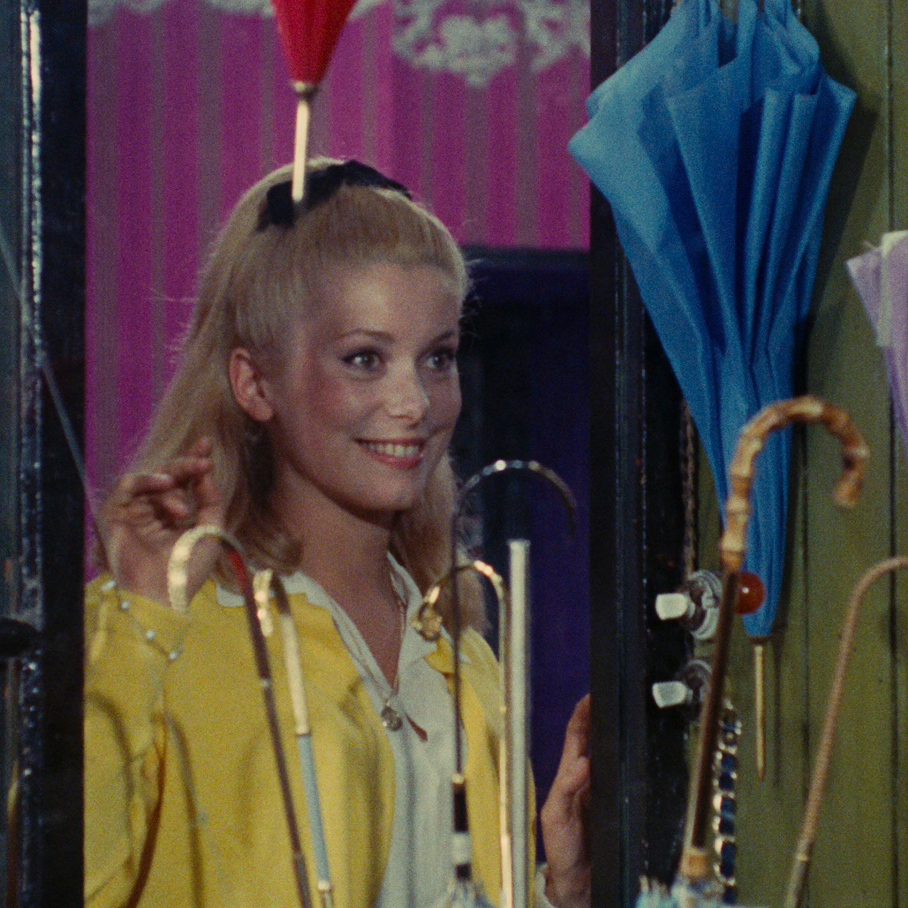 umbrellas_image_enews.png