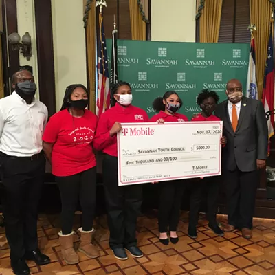 Image: T-Mobile donates $5,000 to Savannah Youth Council