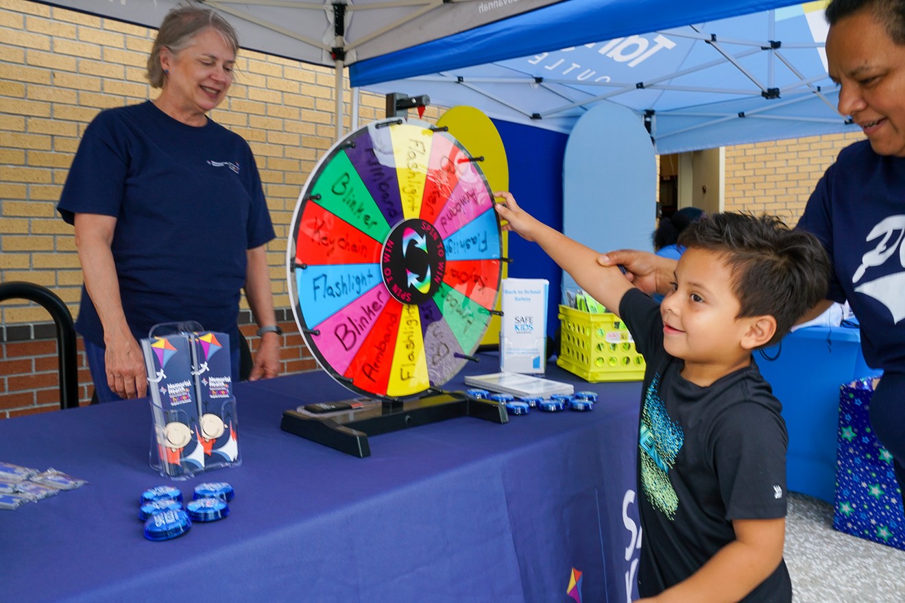 Tanger Outlets Back to School Splash