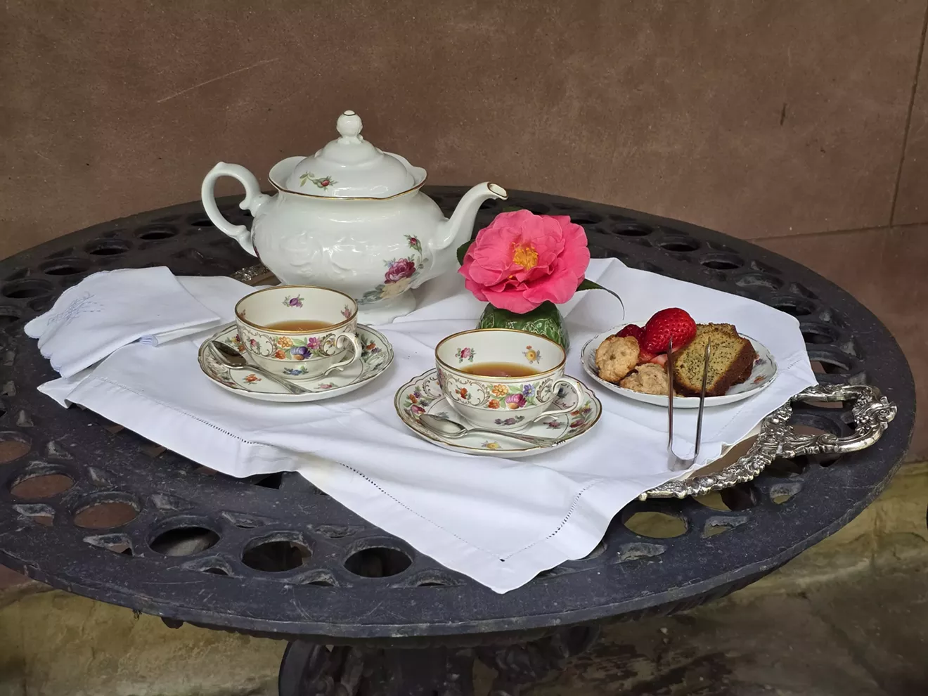 Teatime at the Meldrims