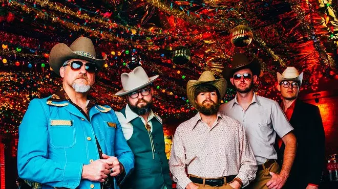Image: The Cleverlys @Randy Wood Guitars