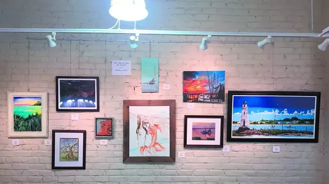 Image: Tybee Cottage Art Gallery paints the town blue