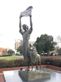 Waving Girl relocation tabled &mdash; for now