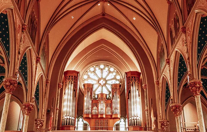 Welcoming 2021 with holy harmonies