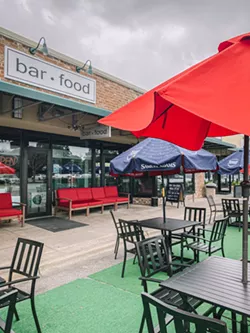 Go gourmet on game day at Savannah's newly opened Bar Food Sports