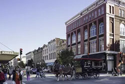 H&M, Savannah Tap Room set to open on Broughton